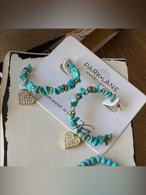 Park Lane SANTORINI EARRINGS Hoops Sparkle Box - April Heart Genuine Turquoise